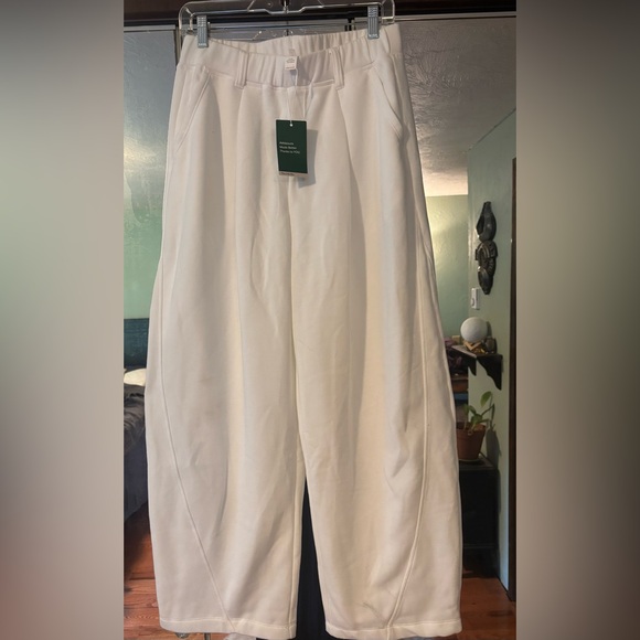 HALARA NWT High Waist Wide Leg Fleece lined Med-R pallet stain look at photos - Picture 12 of 15